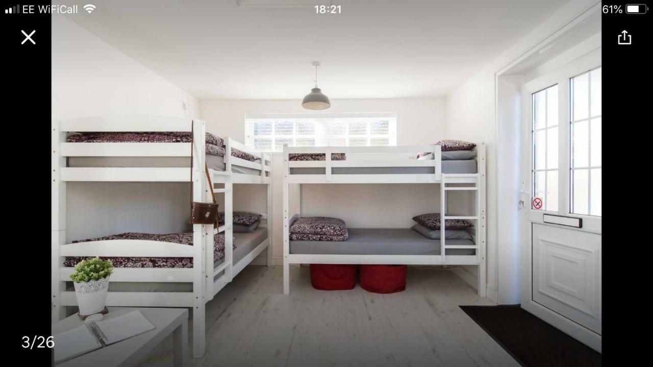 Bed and Breakfast The Shed Мертир-Тидвилл Экстерьер фото